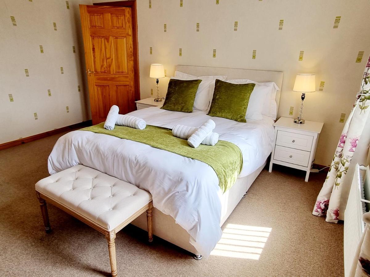 Hébergement de vacances 3 Bedroom House Free Parking *