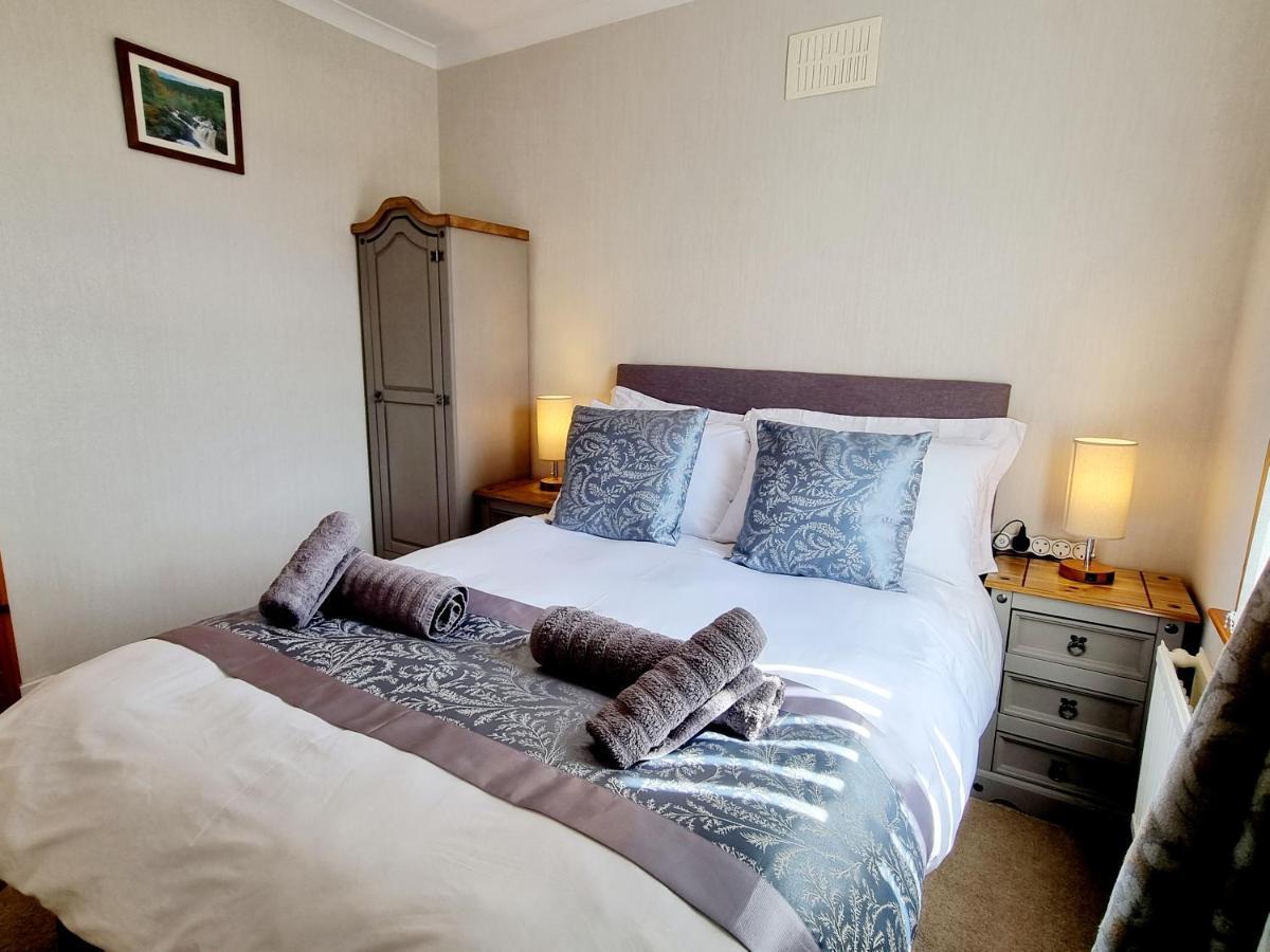 Hébergement de vacances 3 Bedroom House Free Parking Inverness